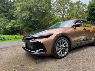 2022 Toyota Crown Crossover XVI (S230), коричневый, 4980000 рублей, вид 1