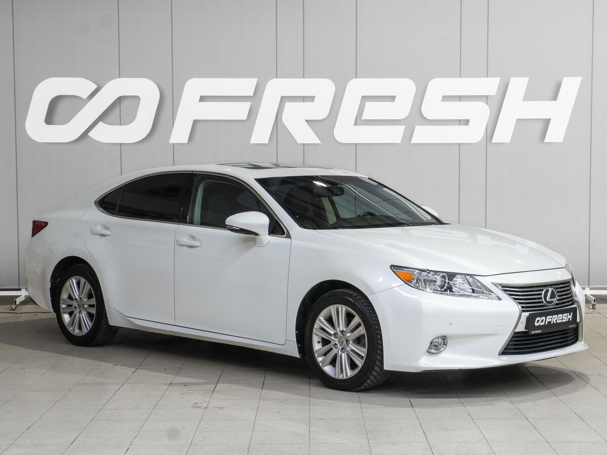 Lexus ES VI