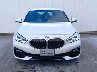 2022 BMW 1 серии 118i III (F40), белый, 1440002 рублей, вид 3