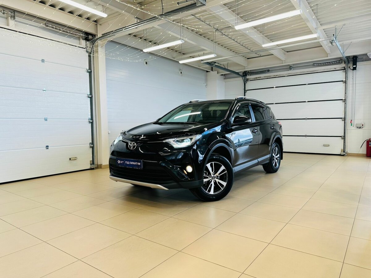 Toyota RAV4 IV (XA40) Рестайлинг