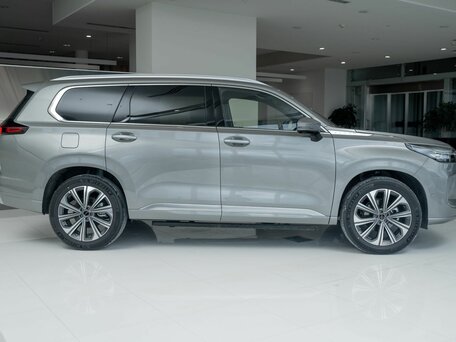 2025 Exeed VX I Рестайлинг, серебристый, 5730000 рублей, вид 4