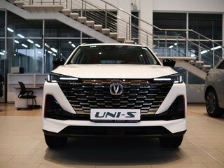 2025 Changan UNI-S I, белый, 3179900 рублей, вид 2