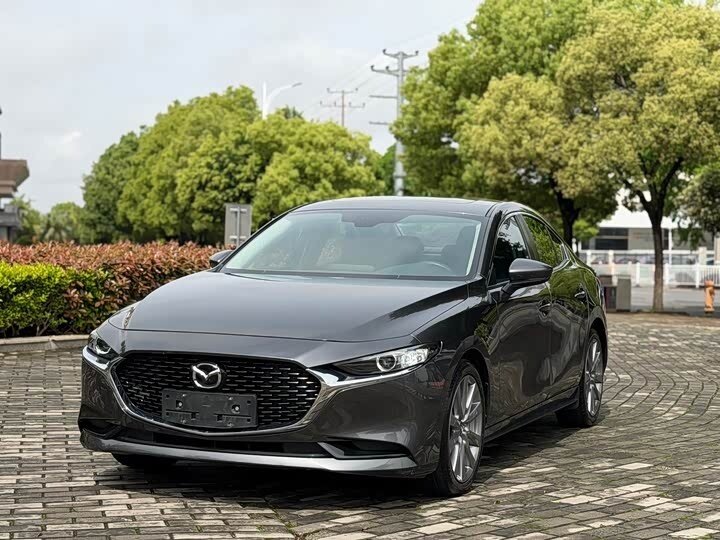 Mazda 3 Axela IV (BP)