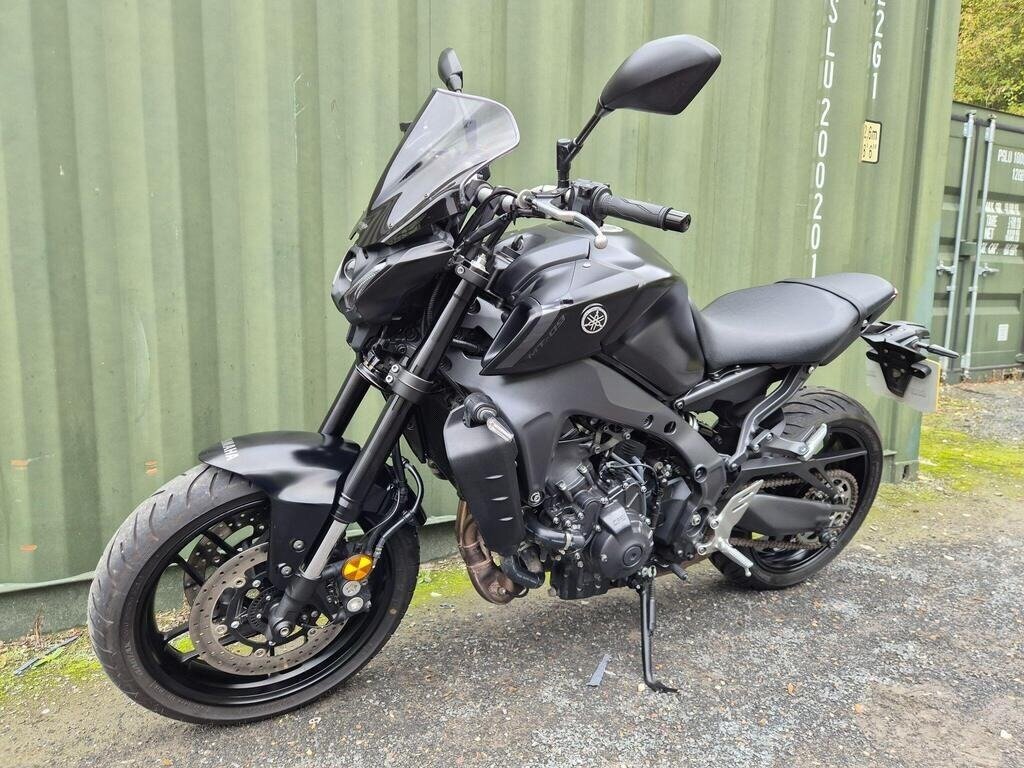 Yamaha MT-09 (FZ-09)
