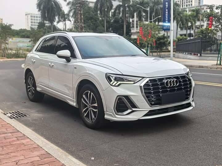 Audi Q3 35 TFSI II (F3)