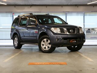 2005 Nissan Pathfinder III, серый, 899000 рублей, вид 1