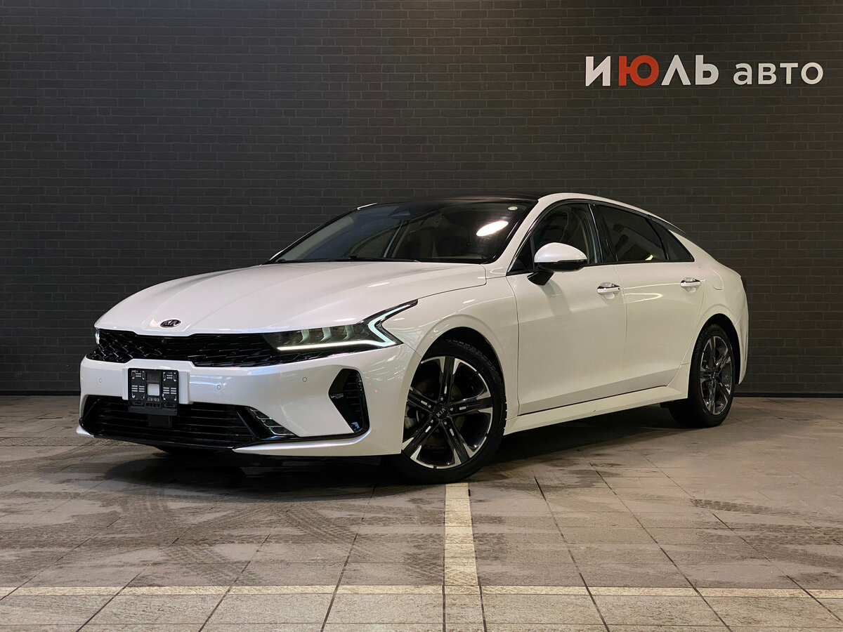 Kia K5 III