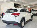 2022 Honda Vezel I Рестайлинг, белый, 1390000 рублей - вид 3