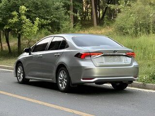 2023 Toyota Corolla XII (E210), серый, 1490000 рублей, вид 4