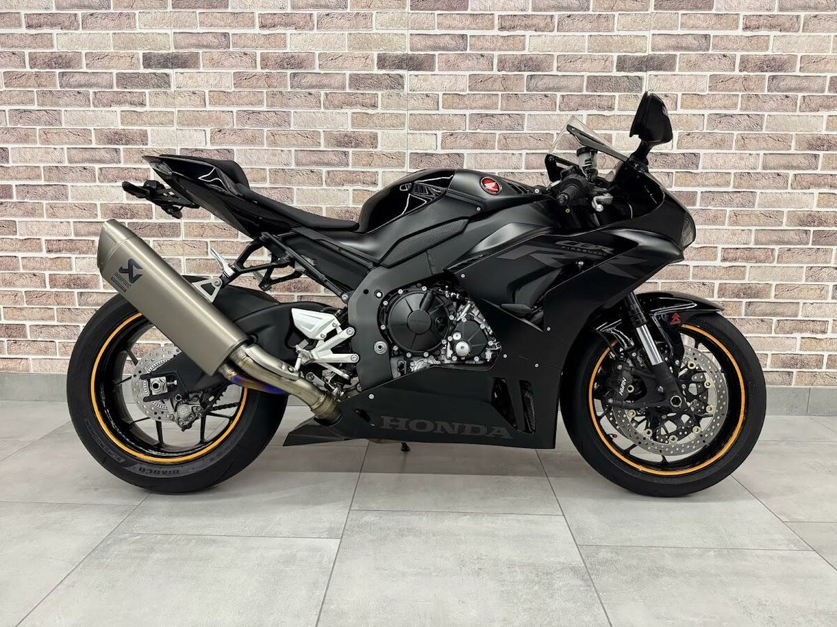 Honda CBR 1000 RR/RA Fireblade