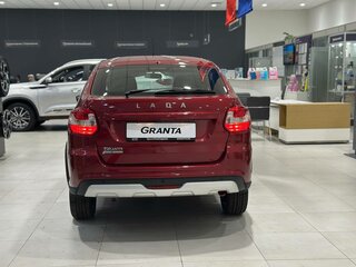 2026 Lada (ВАЗ) Granta Active Cross I Рестайлинг, красный, 1386000 рублей, вид 4
