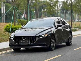 2022 Mazda 3 Axela IV (BP), чёрный, 1700111 рублей, вид 1