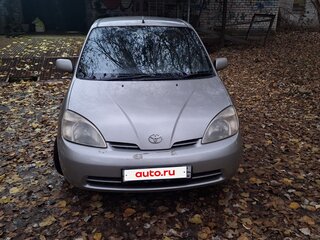 2000 Toyota Prius I Рестайлинг (XW10), серебристый, 230000 рублей, вид 1