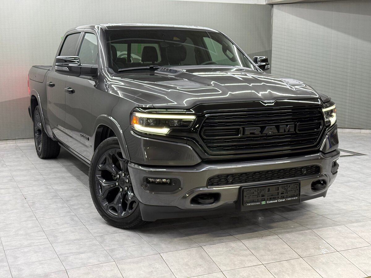 Ram 1500 Crew Cab eTorque V