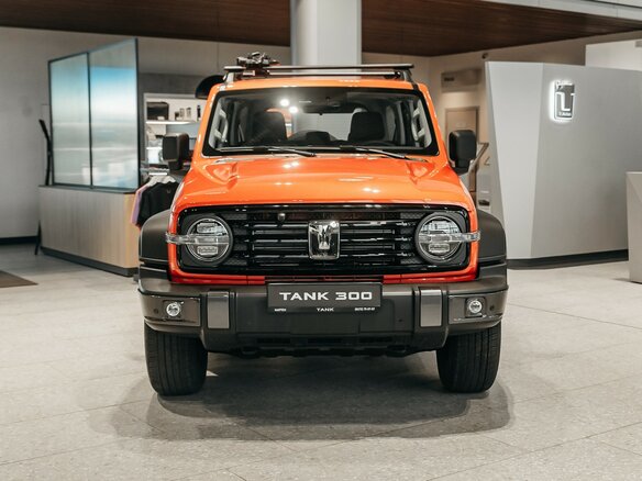 2026 Tank 300 I, оранжевый, 4799000 рублей - вид 1