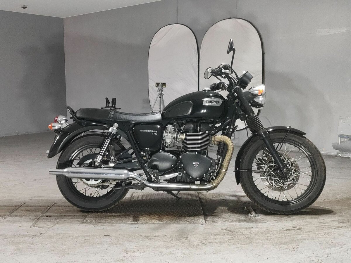 Triumph Bonneville T100