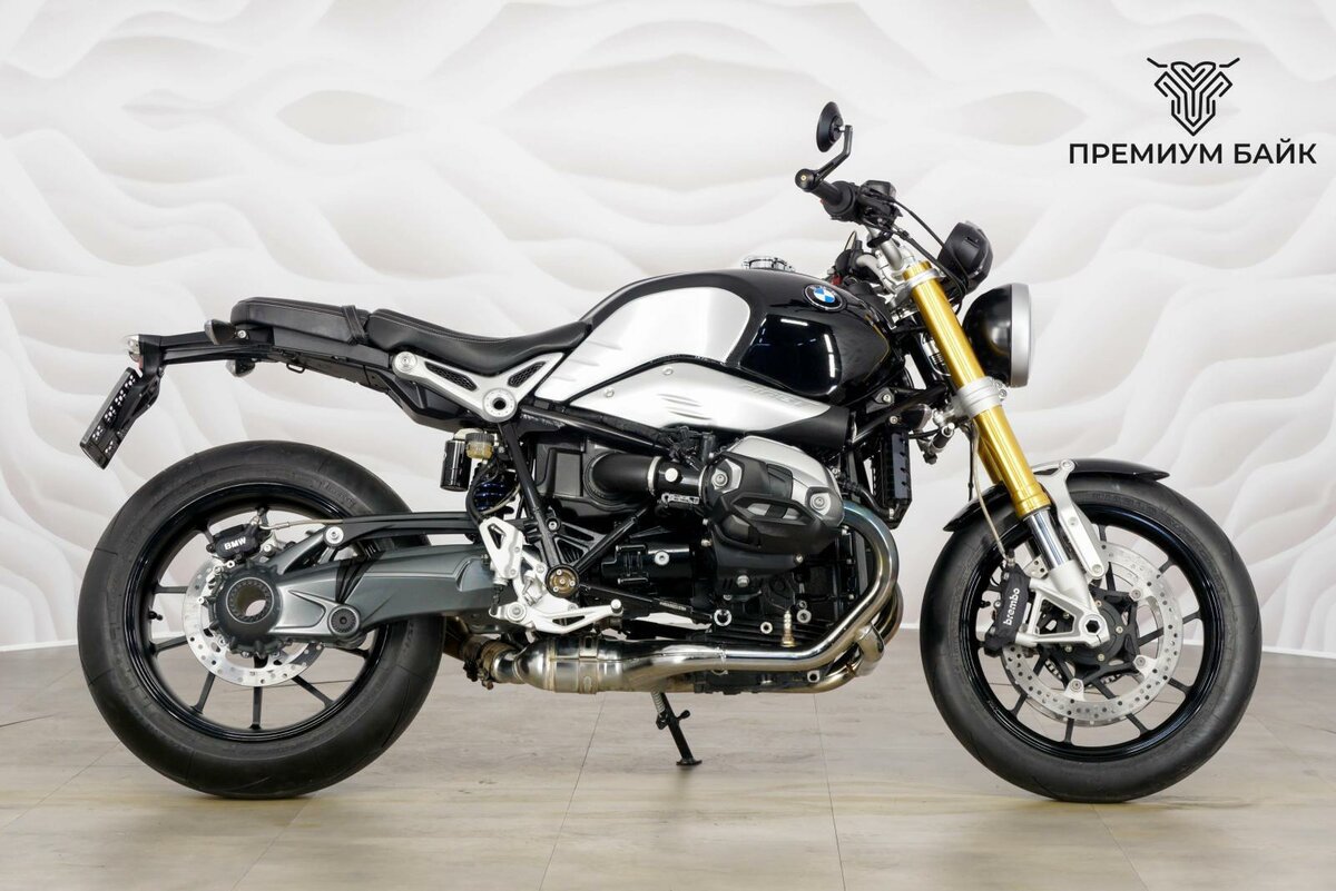 BMW R Nine T