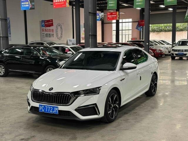 Skoda Octavia IV (A8)
