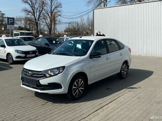 2026 Lada (ВАЗ) Granta I Рестайлинг, белый, 1319000 рублей, вид 3