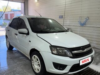 2017 Lada (ВАЗ) Granta I, белый, 290000 рублей, вид 3