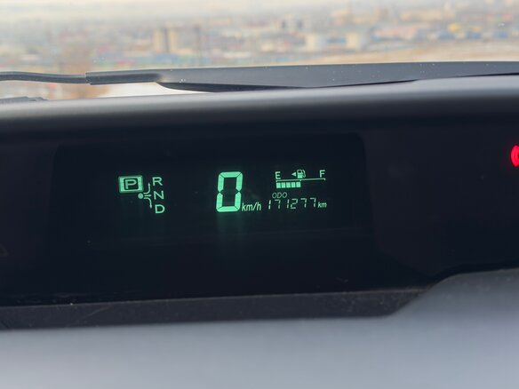 2009 Toyota Prius II Рестайлинг (XW20), красный, 830000 рублей - вид 9