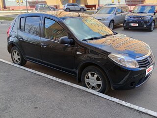 2014 Renault Sandero I, чёрный, 380000 рублей, вид 1