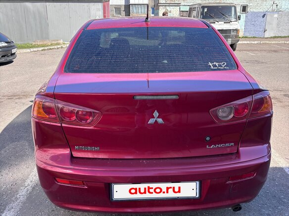 2007 Mitsubishi Lancer X, красный, 500000 рублей - вид 1