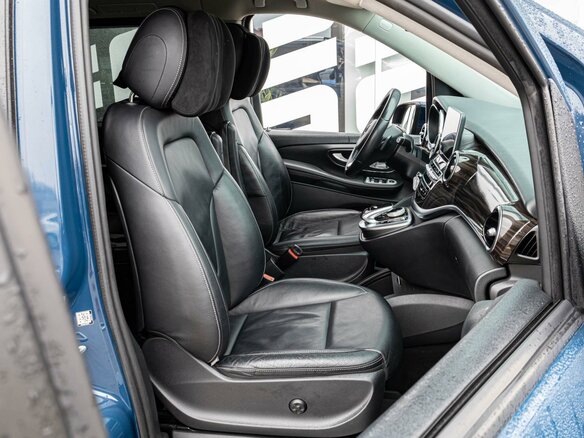 2017 Mercedes-Benz V-Класс Long 220 d длинный III (W447), синий, 3460000 рублей - вид 7