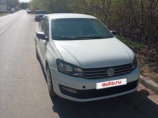 2017 Volkswagen Polo V Рестайлинг, белый, 355555 рублей, вид 1