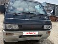1997 Mitsubishi Delica III, чёрный