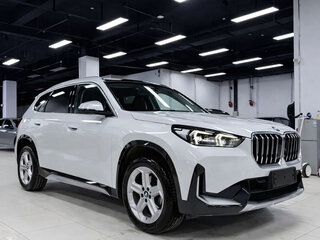 2023 BMW X1 Long 20Li sDrive III (U11/U12), белый, 3107000 рублей, вид 3