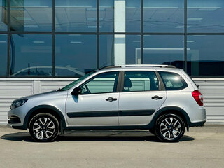 2024 Lada (ВАЗ) Granta Cross I Рестайлинг, серебристый, 995000 рублей, вид 2