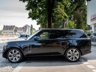 2026 Land Rover Range Rover P400 MHEV V, чёрный, 14986000 рублей, вид 4
