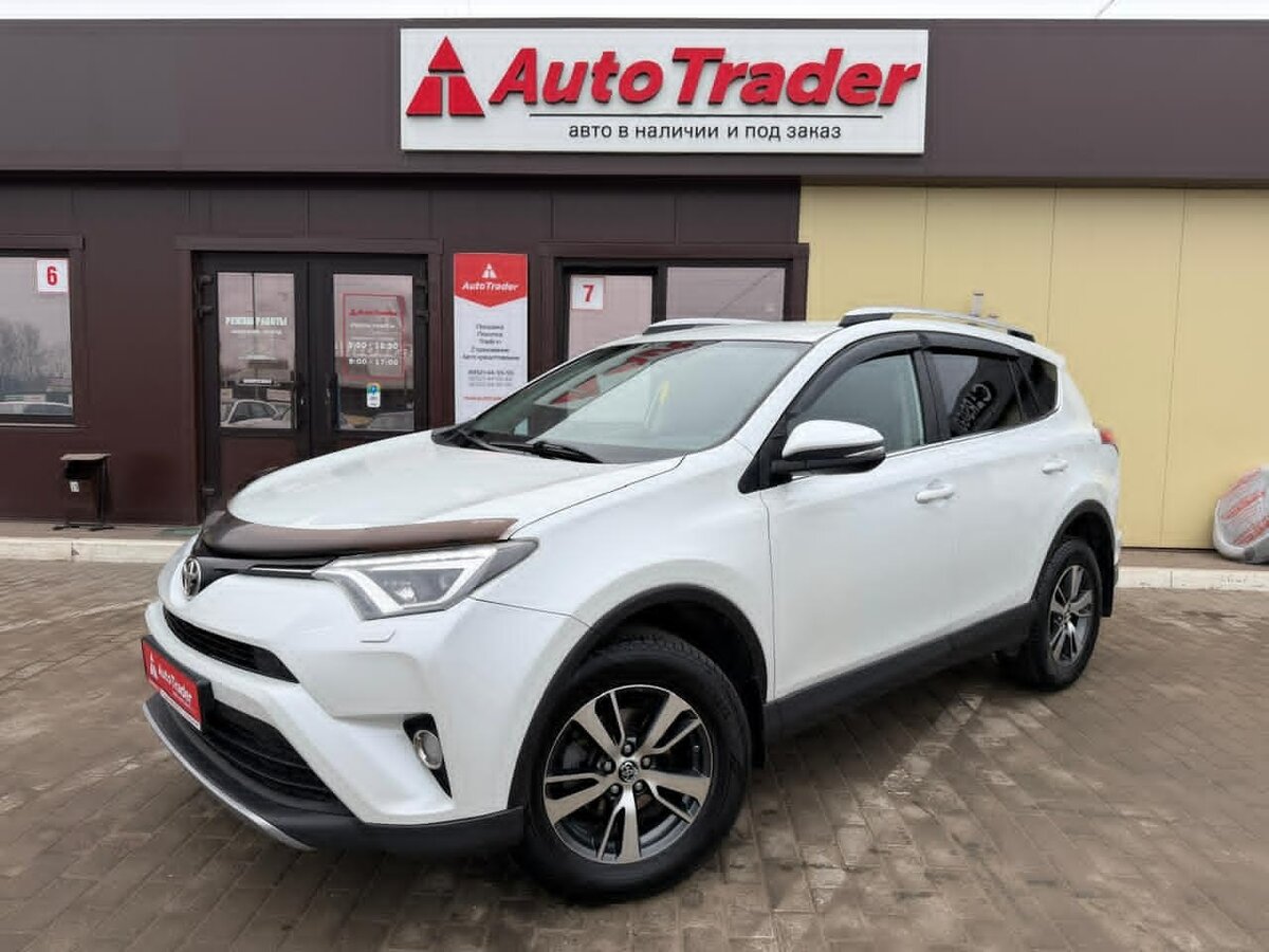 Toyota RAV4 IV (XA40) Рестайлинг