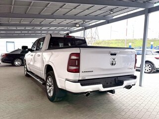 2018 Ram 1500 Crew Cab eTorque V, белый, 5399000 рублей, вид 3