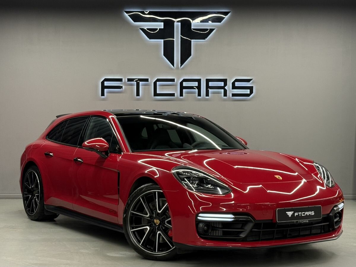 Porsche Panamera GTS Sport Turismo II