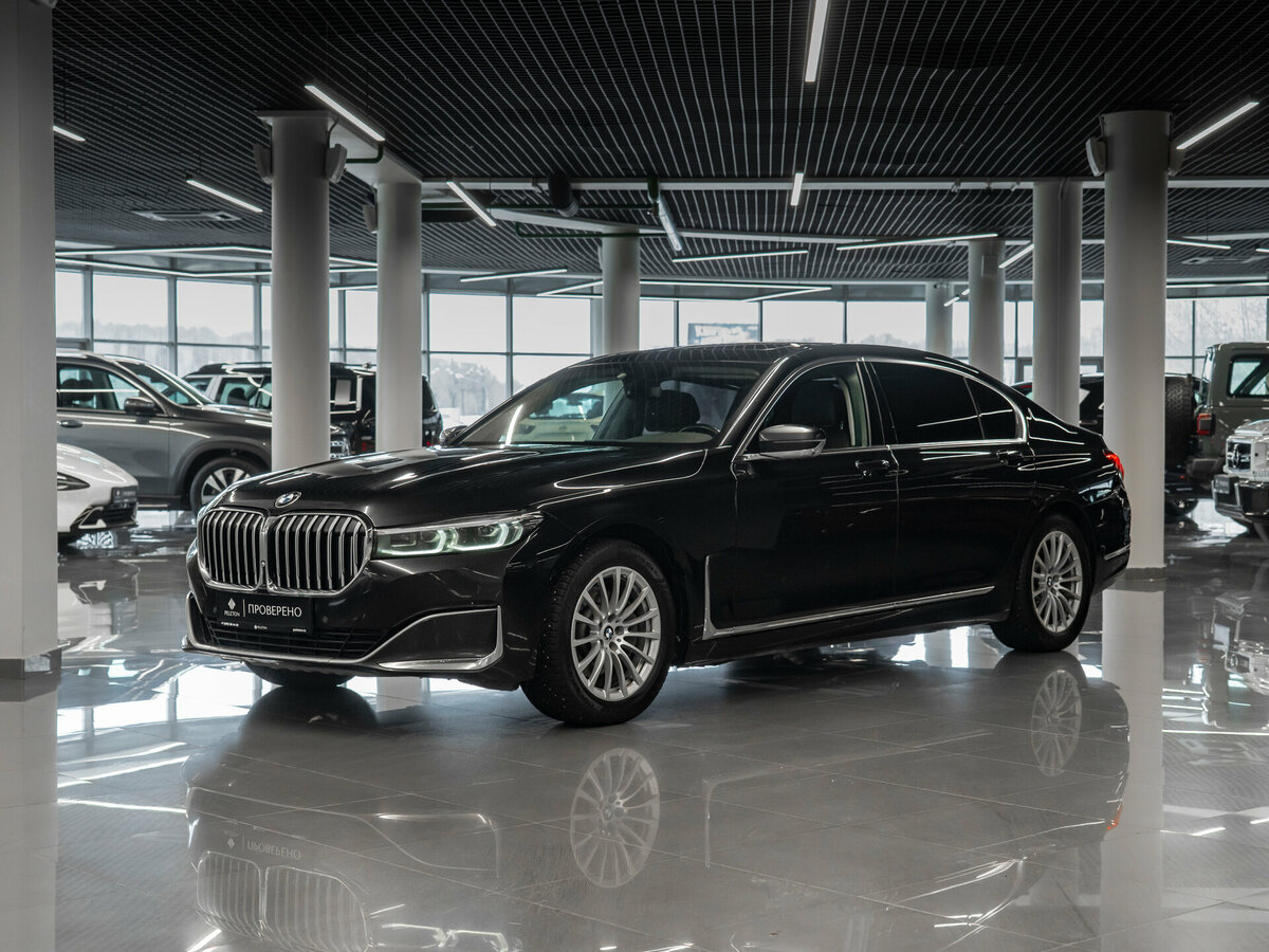 BMW 7 серии VI (G11/G12) Рестайлинг