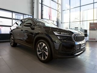 2025 Skoda Kodiaq II, чёрный, 6650000 рублей, вид 1