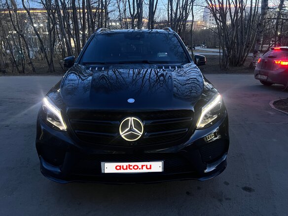 2015 Mercedes-Benz GLE 300 I (W166), чёрный, 3500000 рублей