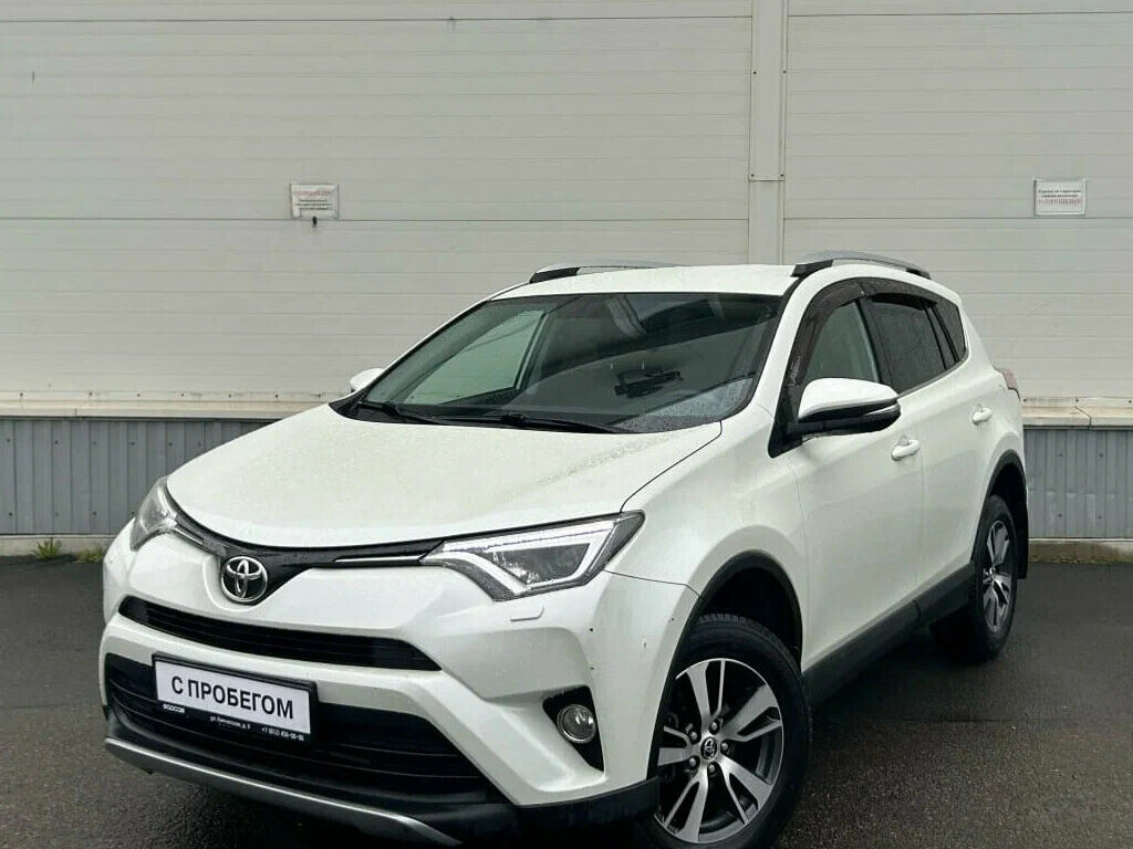 Toyota RAV4 IV (XA40) Рестайлинг