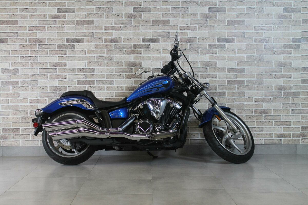 Yamaha XVS1300