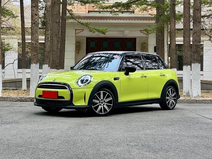 Mini Hatch Cooper III (F55/F56) Рестайлинг 2