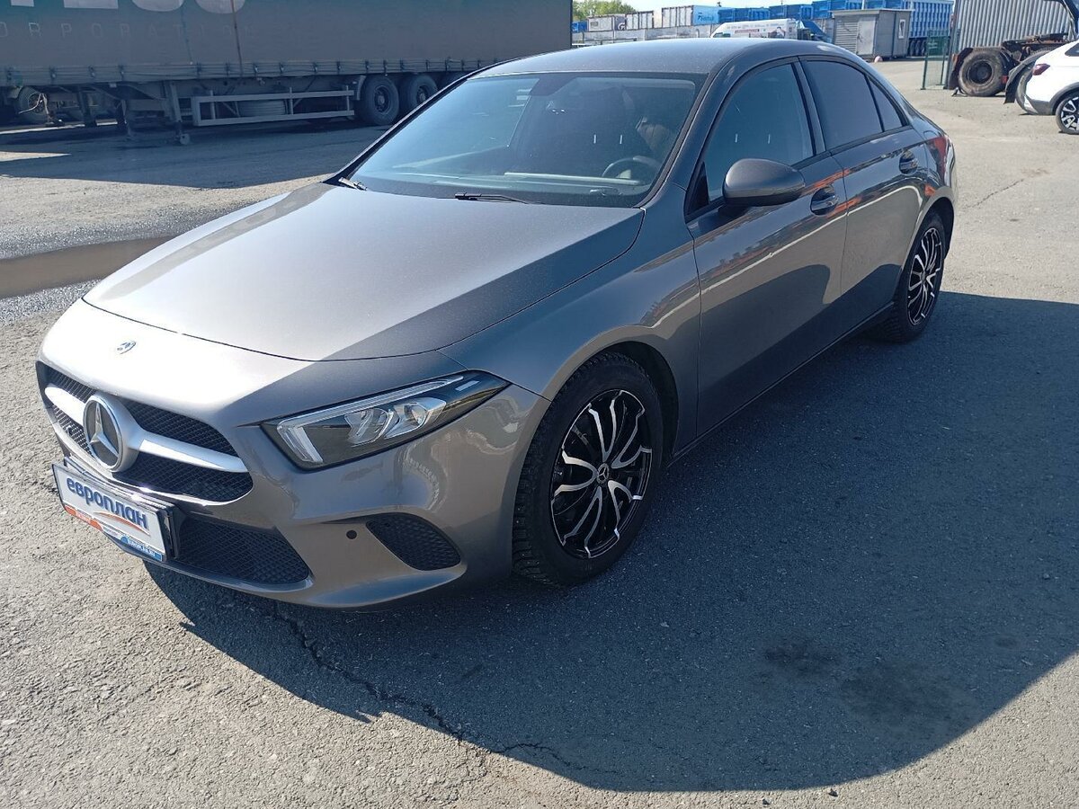 Mercedes-Benz A-Класс 200 IV (W177)