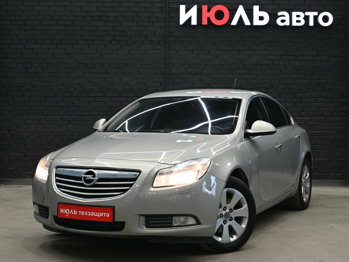 Opel Insignia I