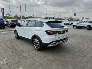 2026 Lada (ВАЗ) Vesta SW Cross I Рестайлинг (NG), белый, 2246000 рублей, вид 4