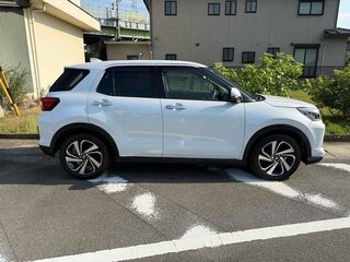 2021 Toyota Raize I, белый, 1100100 рублей, вид 3