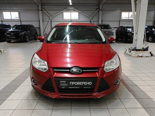 2011 Ford Focus III, красный, 535000 рублей, вид 2