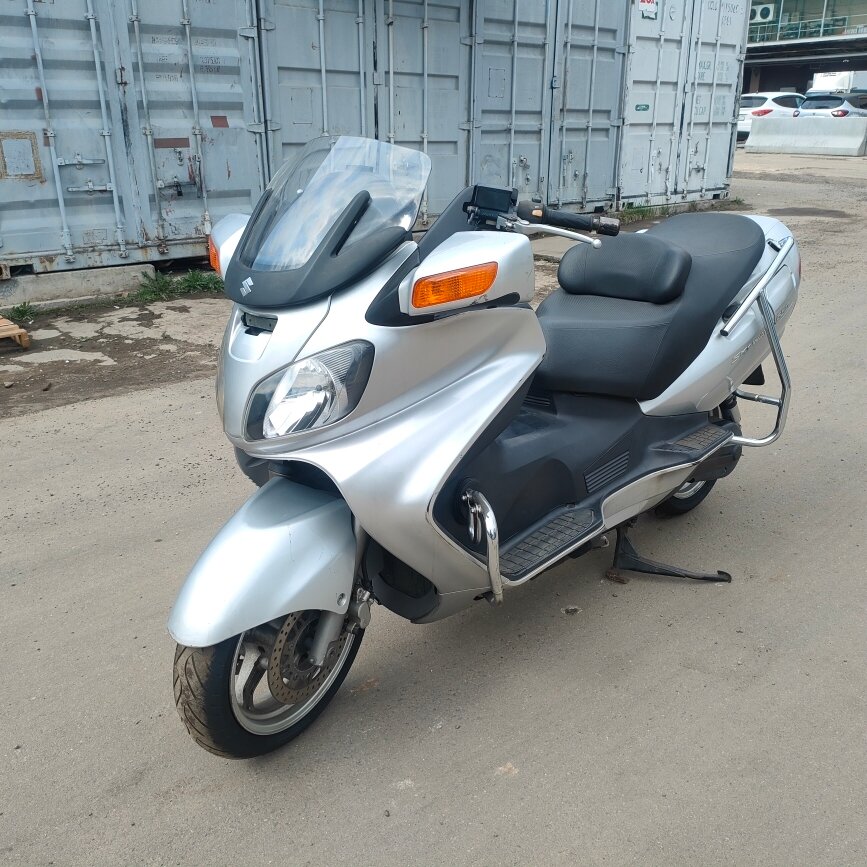 Suzuki Burgman (SkyWave) 650