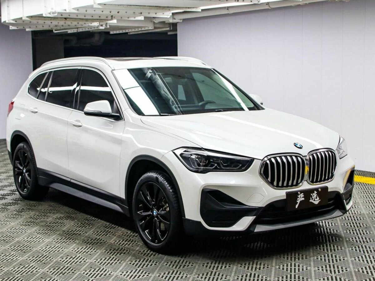 BMW X1 Long 20Li sDrive II (F48) Рестайлинг