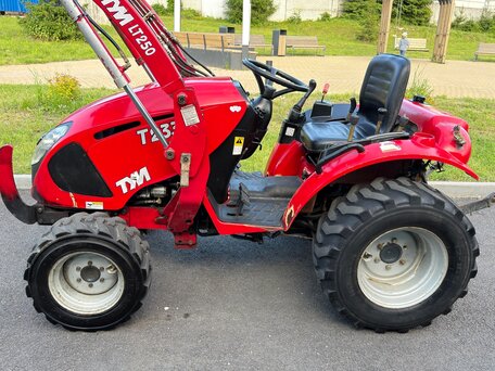 2010 TYM T233, 600000 рублей, вид 2